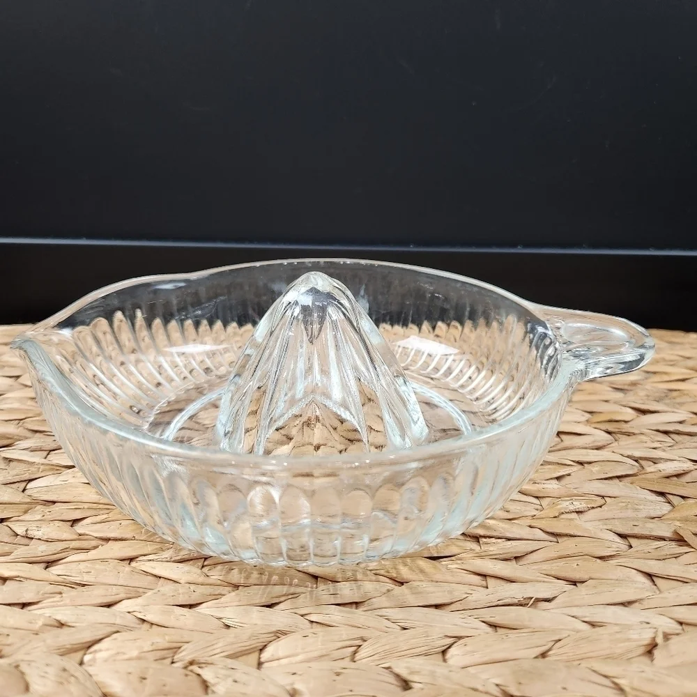 Vintage Clear Glass Juicer